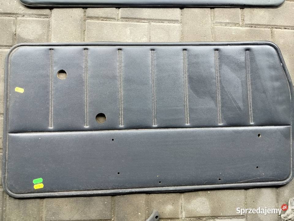 Boczek drzwi prawych fiat 126p osobowe Pszczyna