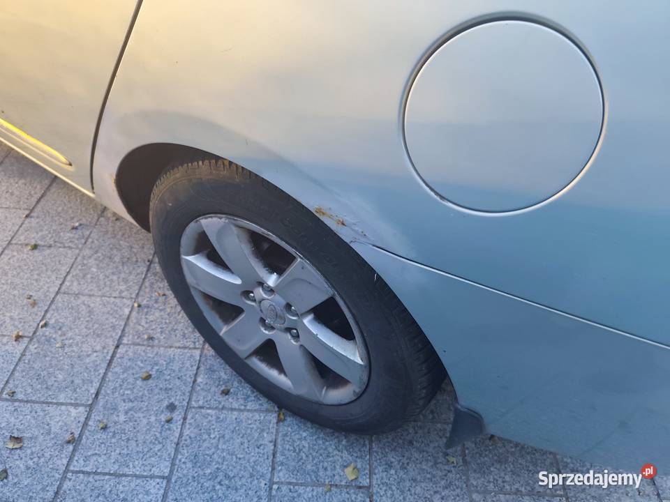 Kia Carens 20 CRDI 7os Carens Ostrowiec Świętokrzyski sprzedam