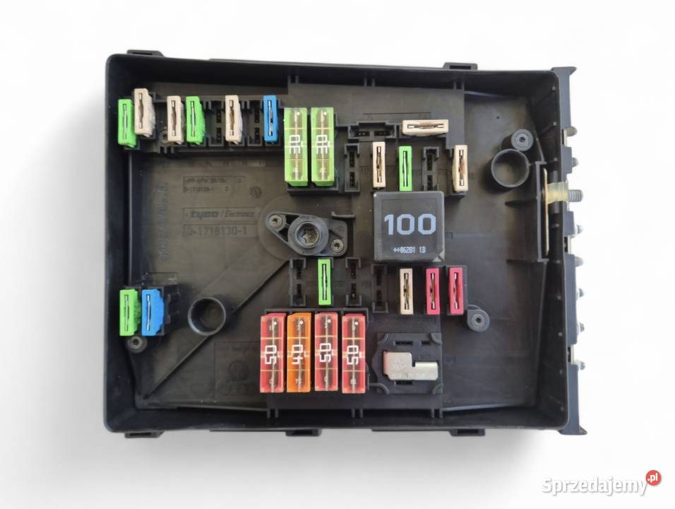 SKRZYNKA BEZPIECZNIKÓW VW SEAT AUDI SKODA świętokrzyskie Działoszyce