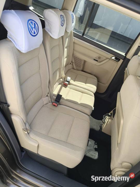 Volkswagen Touran 16 Wrocław