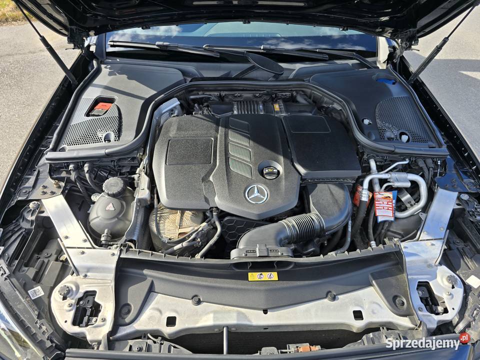 Mercedes e220d kamery 360 Asystent pasa Asystent 1950cm3 Pleszew