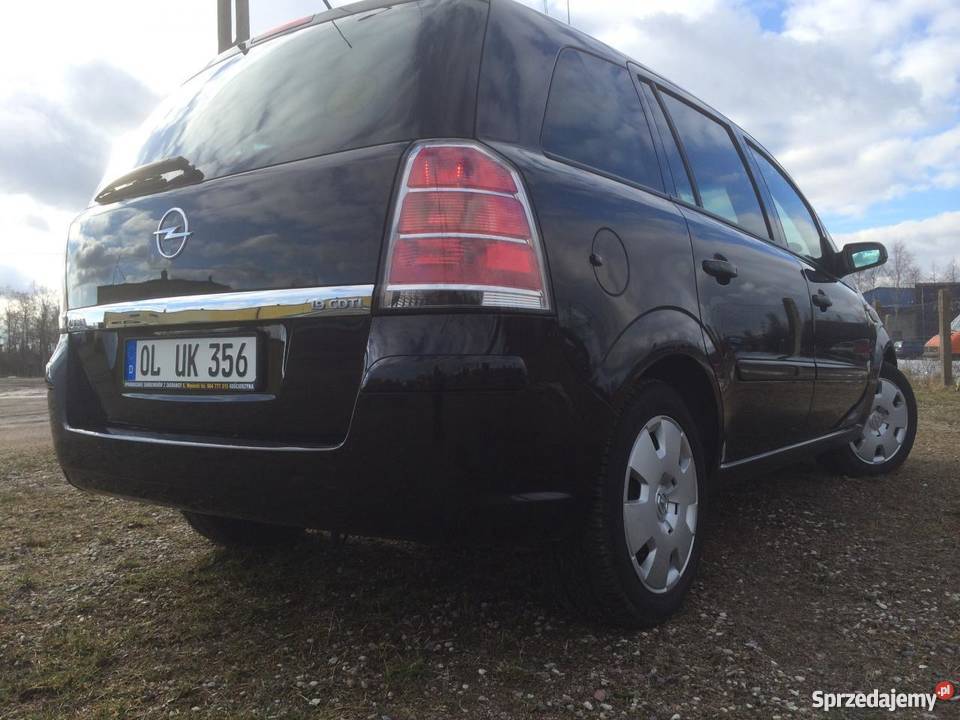 Opel Zafira nieuszkodzony czarny Sopot