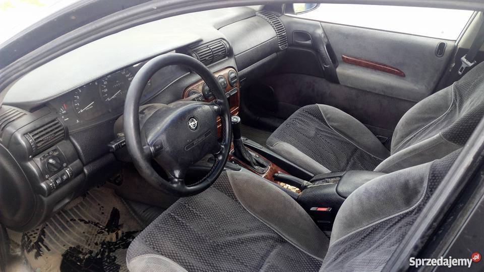 Opel Omega Kombi B 25TD 1996r OC i PT Aktualne poduszka powietrzna Gdańsk