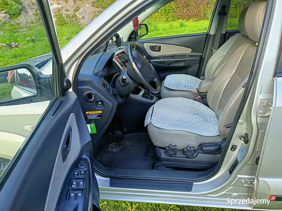 Hyundai Tucson 20 crdi 140 lakier metallic świętokrzyskie Ostrowiec Świętokrzyski sprzedam