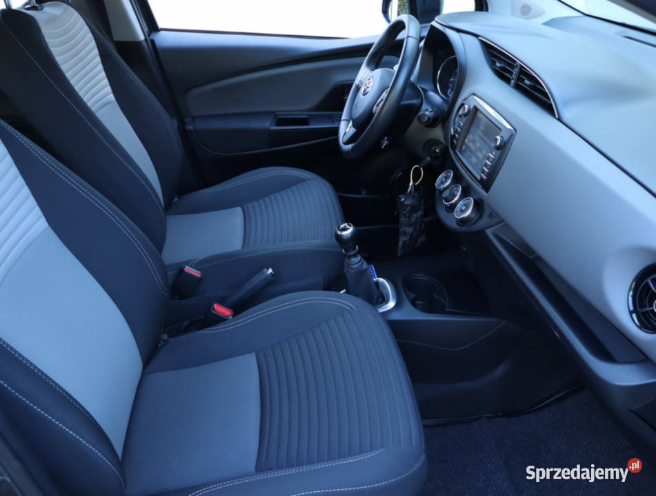 Toyota Yaris 15 Dual VVTi ESP Piaseczno