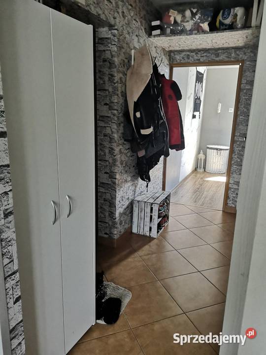 Bezczynsz z 2 pokoje i aneks kuchennykawalerka Rybaki sprzedam