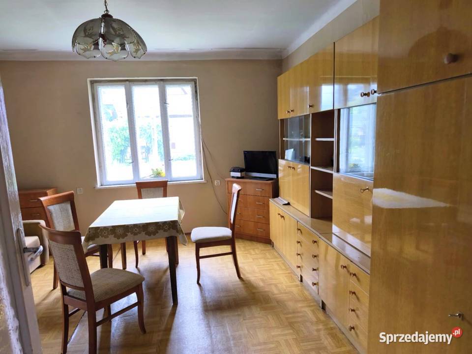 Dom koło Szczucina Świdrówka