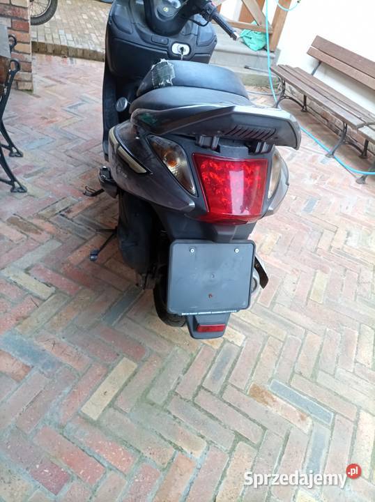 Skuter sym 125 Motocykle, skutery, quady Nowogród Bobrzański sprzedam