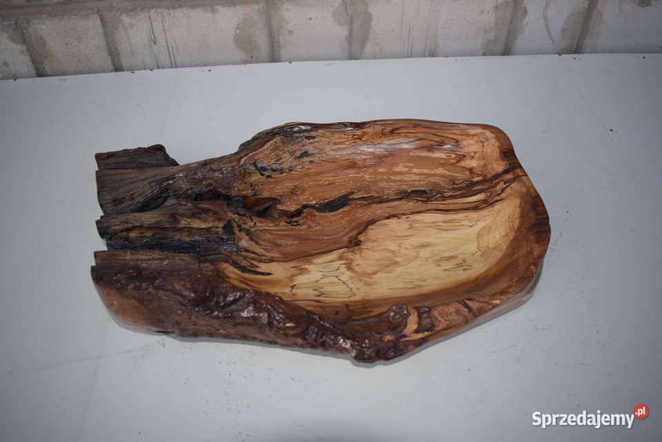 Duża Misa Owalna jabłoń