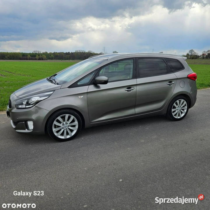 Kia Carens Używany Kia Carens 2015 35 700 PLN VAT marża śląskie