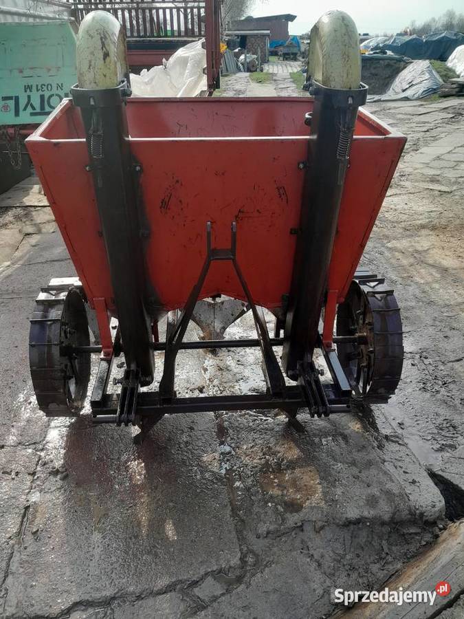 Sadzarka do ziemniaków Siewniki i sadzarki Brzesko