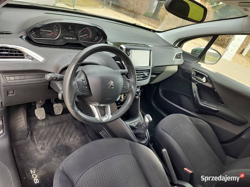 PEUGEOT 208 12 BENZYNA Leszno