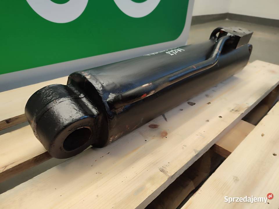 Siłownik hydrauliczny 299905 przechyłu osprzętu Wilkowo sprzedam