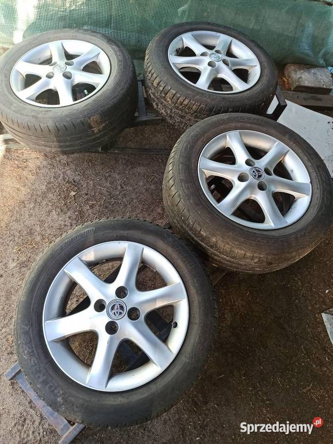 Oryginalne felgi aluminiowe Toyota 15x6JJ ET45RQ Łódź sprzedam