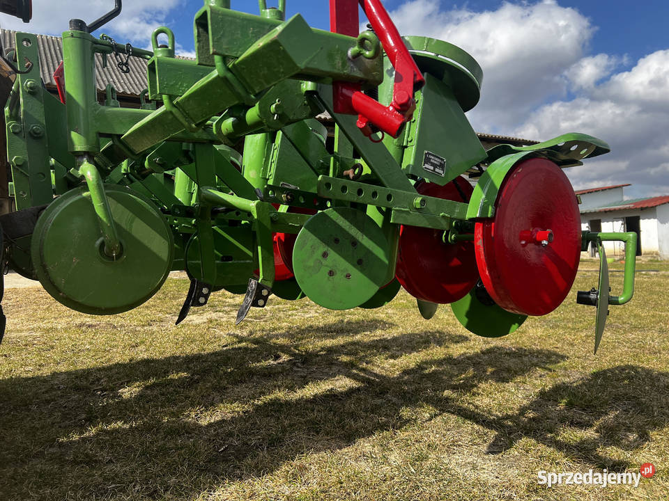 Sadzarka do ziemniaków nieuszkodzony