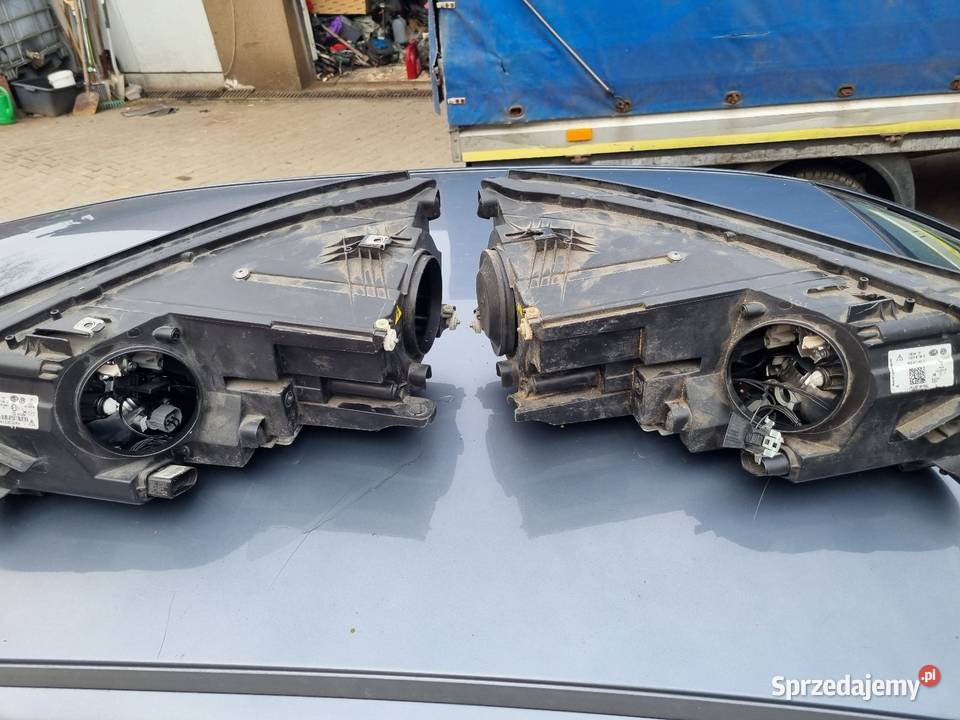 Lampy Xenon Xenont Bixenon Bixenony Skrętne VW osobowe