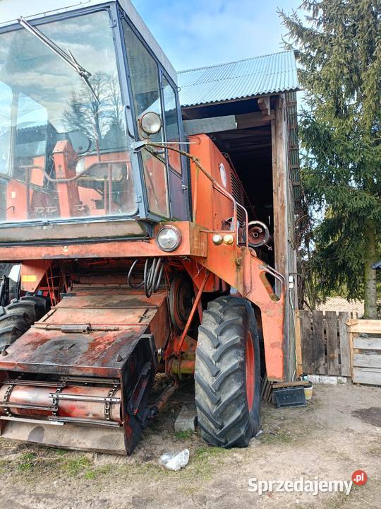 Sprzedam kombajn bizon Z056 sprzedam