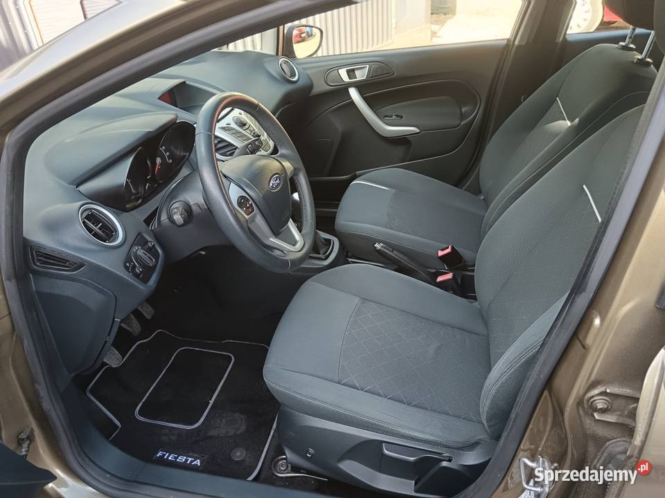 Ford Fiesta Mk7 125 Champions Edition Kłobuck