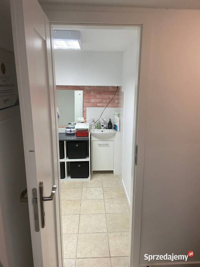 Gabinet kosmetyczki masażysty manicure i Warszawa