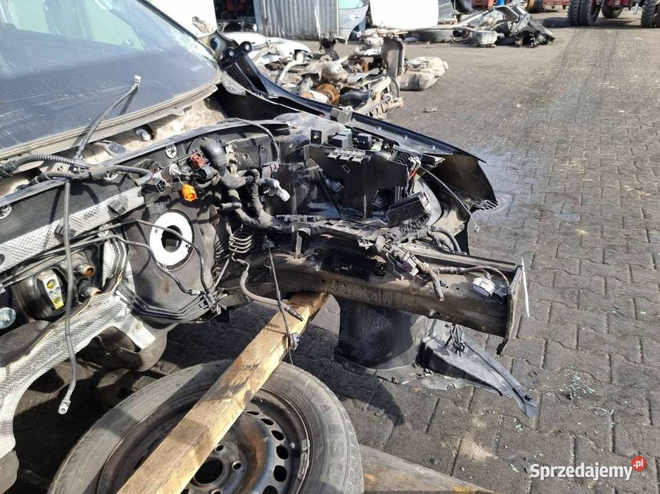 ĆWIARTKA LEWA PRZÓD SKODA OCTAVIA III ĆWIARTKA osobowe