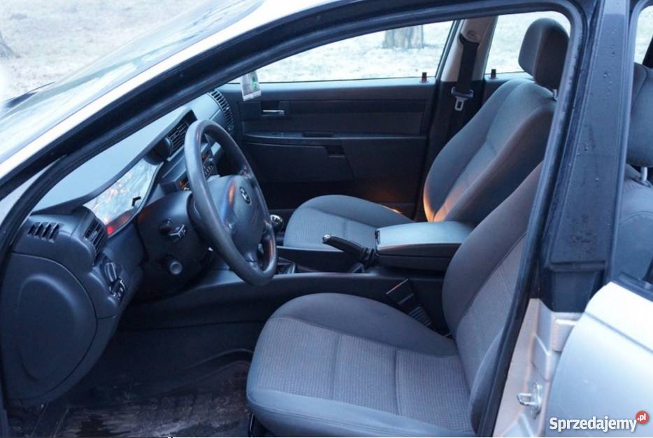 Opel Omega B Fl Kombi 22 benzyna 16V rp 2002 wielkopolskie Konin sprzedam