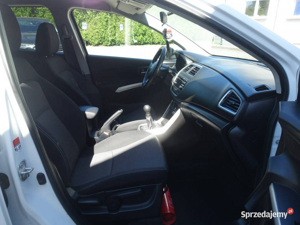 Suzuki SX4 SCross 16i Klimatronik Alu Światła Motoryzacja Częstochowa