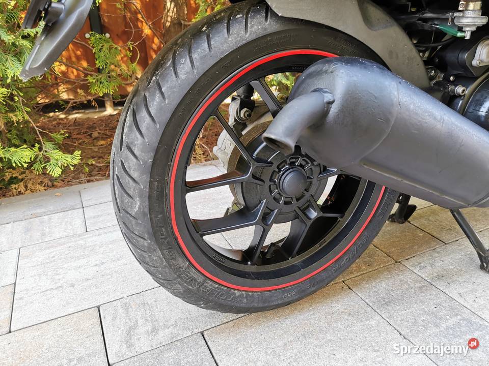 Aprilia SR Motard 50 2T nieuszkodzony Motocykle, skutery, quady