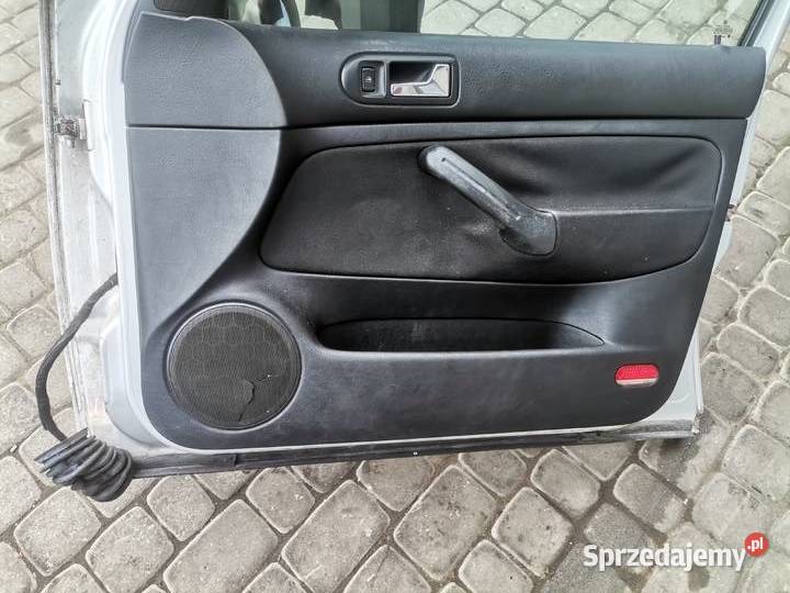 VOLKSWAGEN GOLF 4 IV 5D DRZWI PRAWY PRZÓD osobowe