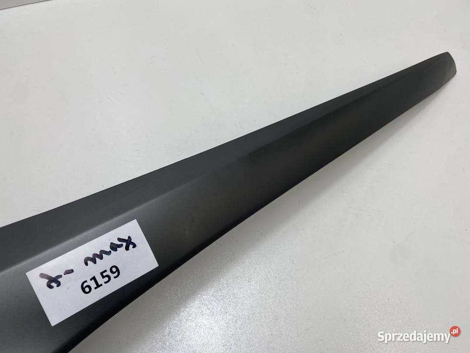 YAMAHA X XMAX 1823 PŁUG LISTWA PRAWA BL1F171M00 Plastiki mazowieckie