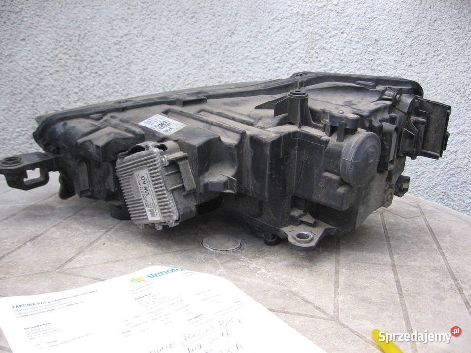 Reflektor prawy lampa prawa LED do Skoda Scala