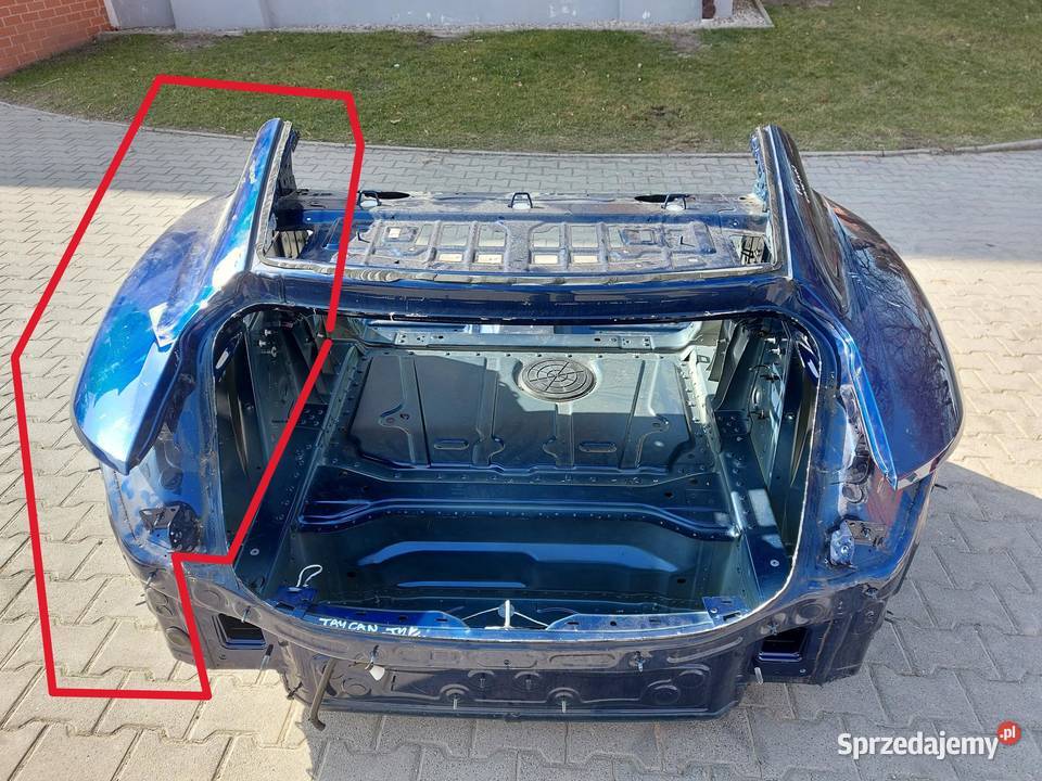 Porsche Taycan GTS 9J1 2023r Błotnik tył lewy sprzedam