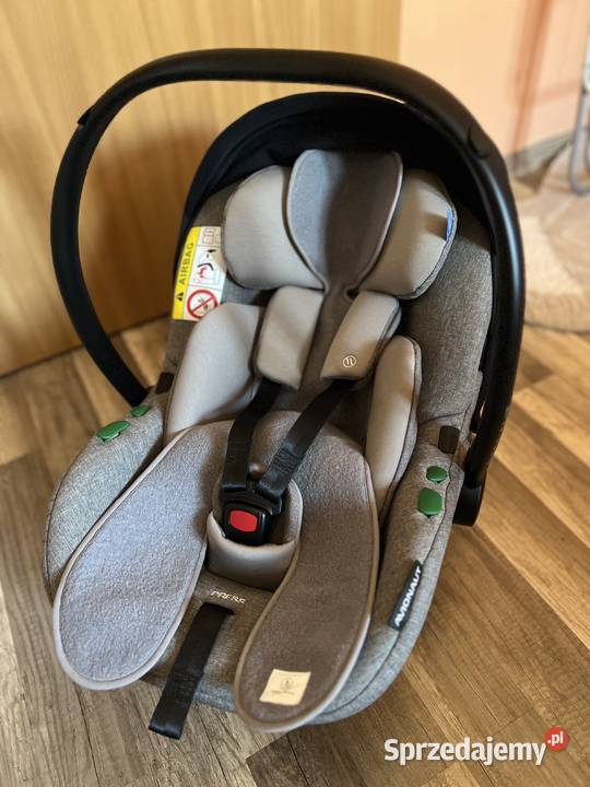 Avionaut Pixel Pro 20 C z bazą Isofix Dock 20 i 0 - 13 kg Nysa