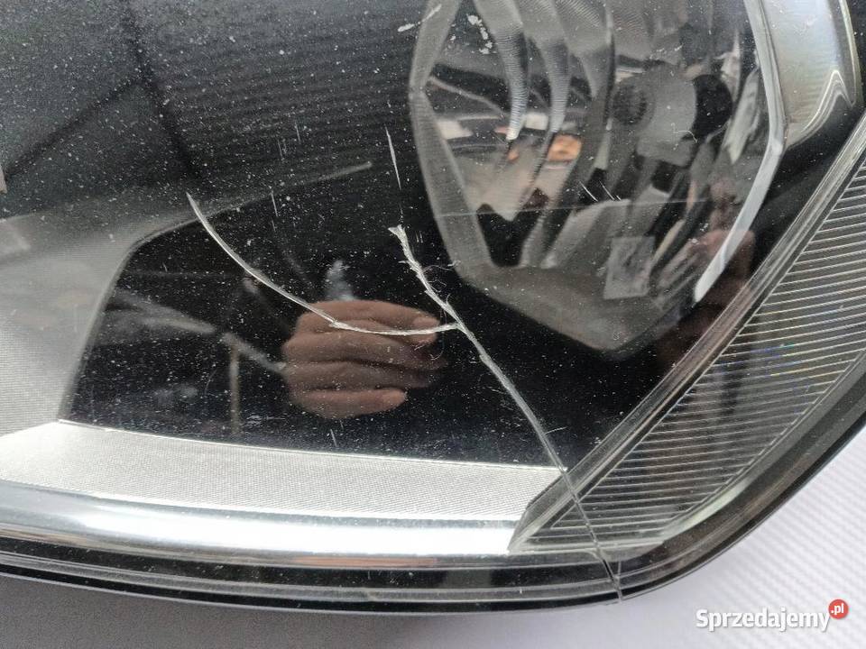 LAMPA PRZÓD PRZEDNIA LEWA VW GOLF VII 5G1941005E osobowe sprzedam
