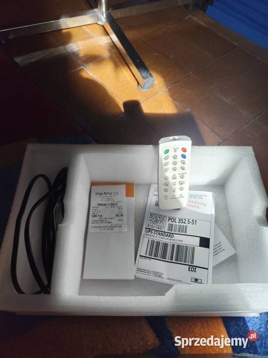 Projektor LCD Rzeszów sprzedam