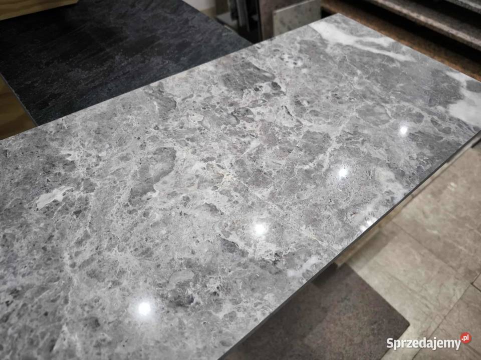 Płytki Marmur Tundra Grey Classic polerowany Płytki elewacyjne Władysławowo