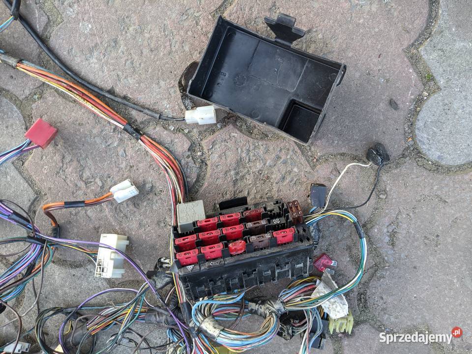 Fiat 126p instalacja elektryczna ELX osobowe Pozostałe Stalowa Wola