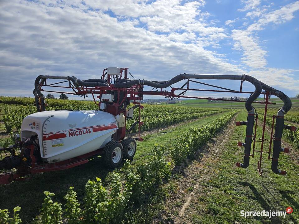 Opryskiwacz sadowniczy trzyrzędowy nicolas sprzedam