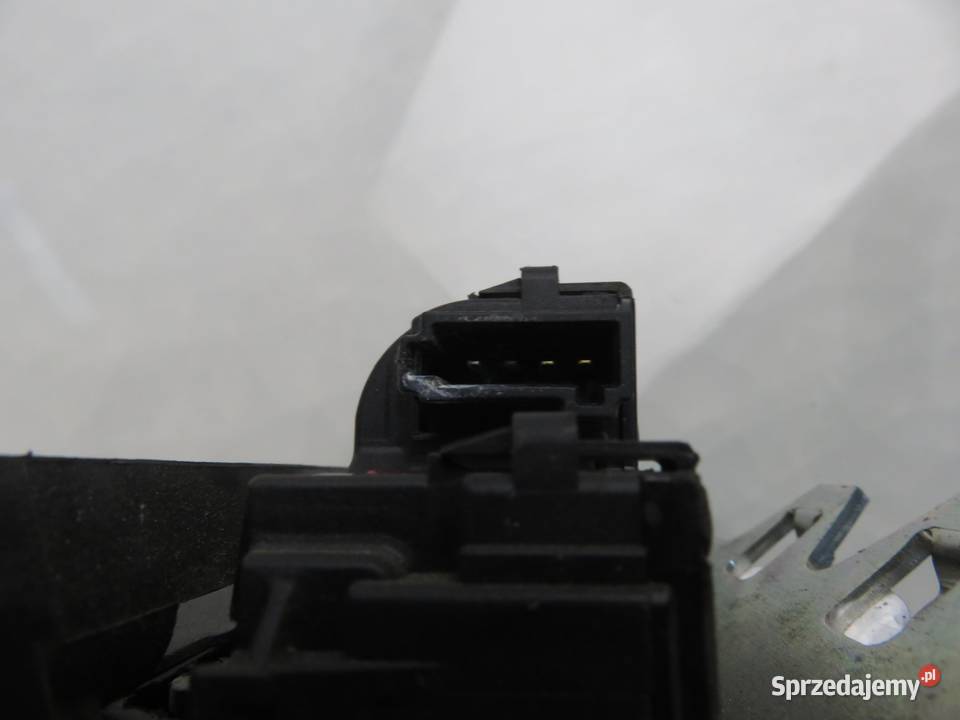 ZAMEK KLAPY OPEL INSIGNIA A