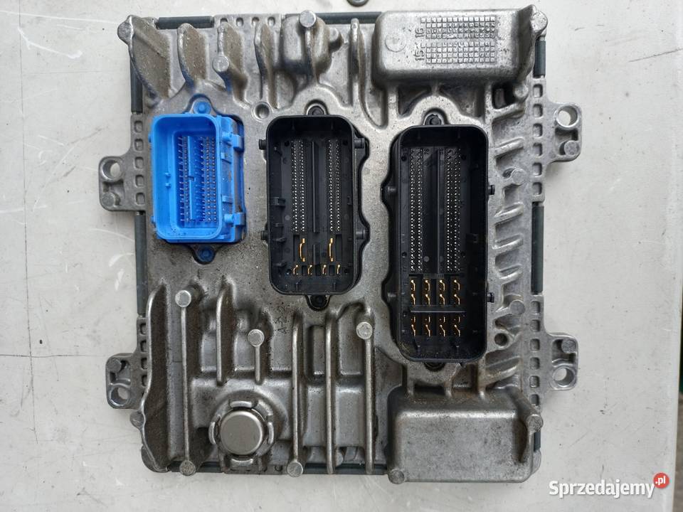 Opel komputer sterownik silnika 55491705 osobowe Jarocin