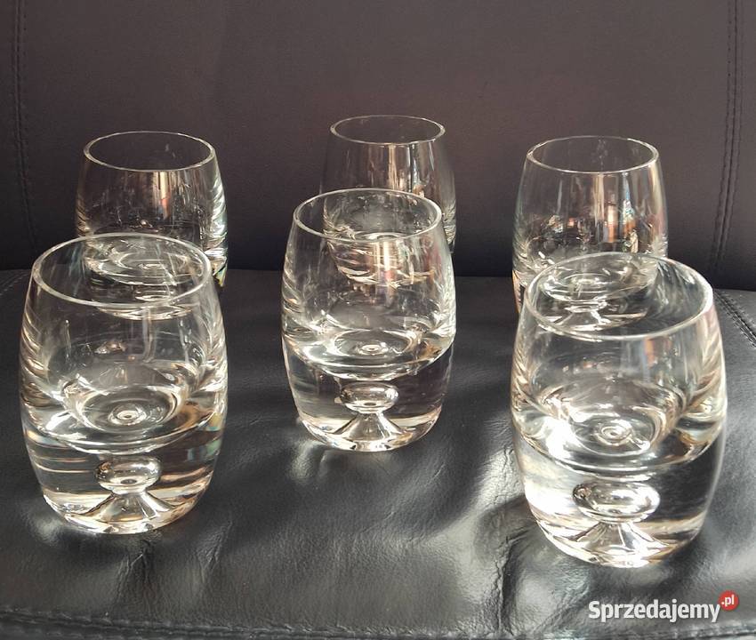 Szklanki z grubym bąbelkowym dnem