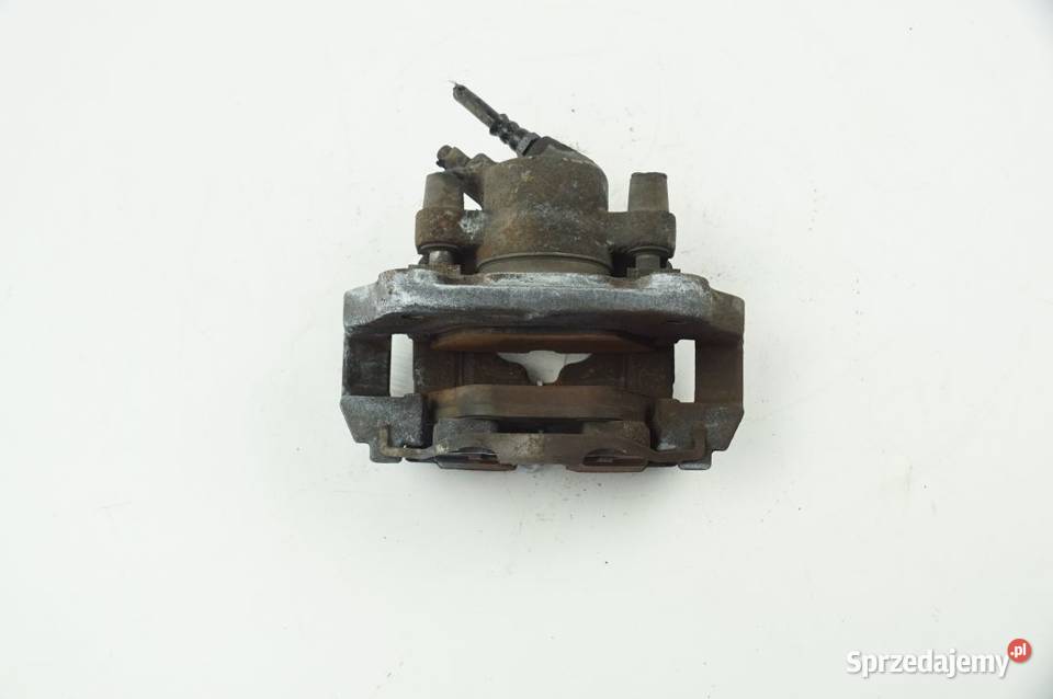 SERIA 1 E82 ZACISK HAMULCOWY PRZÓD PRAWY osobowe Lipno