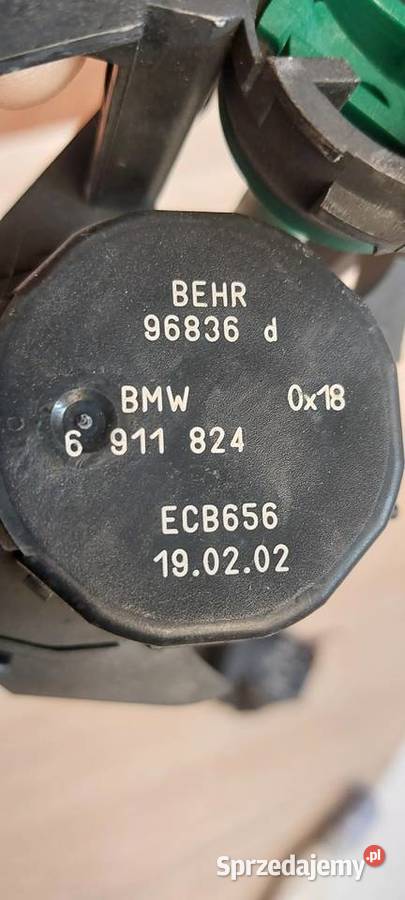 Silniczek nawiewu BMW 7 E65 6911821 6911823