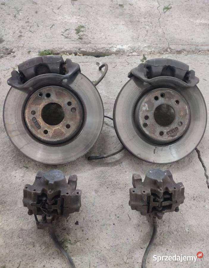 Zaciski hamulcowe przód tarcze do Mercedes w209