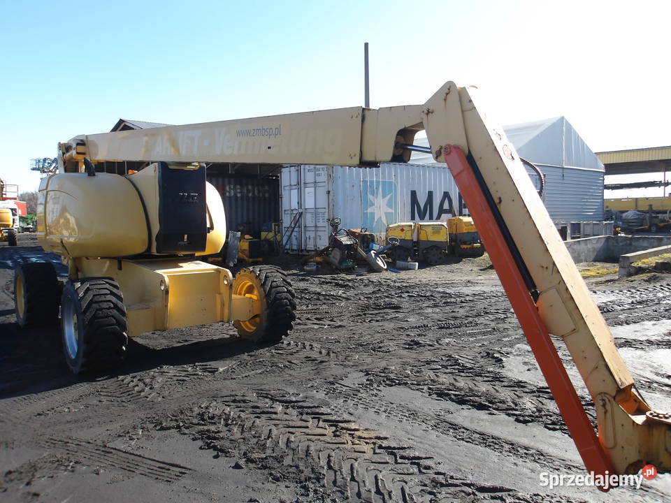 Podnośnik koszowy 26 m 4x4 JLG 800AJ