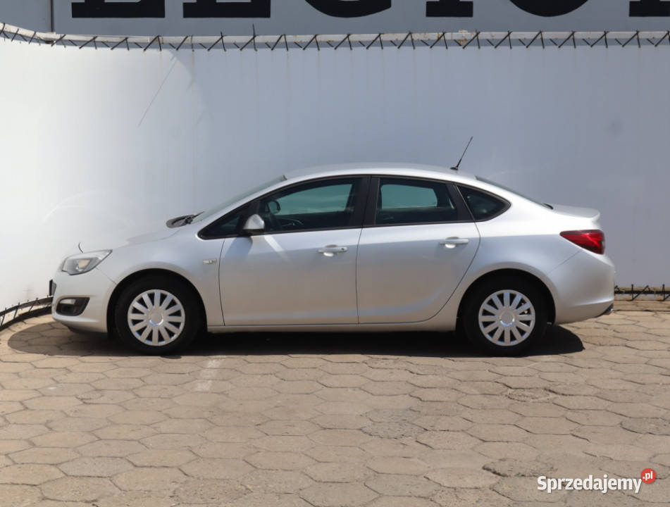 Opel Astra 14 T komputer pokładowy Łódź