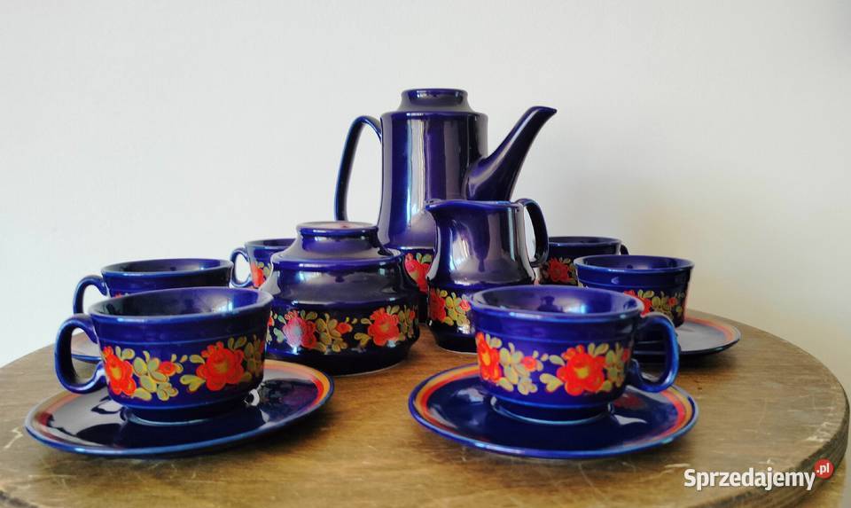 Granatowo kwiatowy zestaw porcelany stołowej mazowieckie Kołaków sprzedam