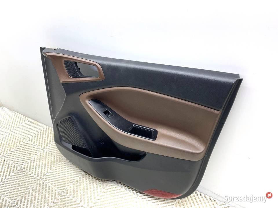 BOCZEK DRZWI PRAWY PRZÓD HYUNDAI i20 II