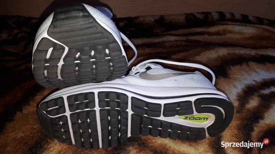 Nike Zoom Vomero 12 rozmiar 405 Białystok
