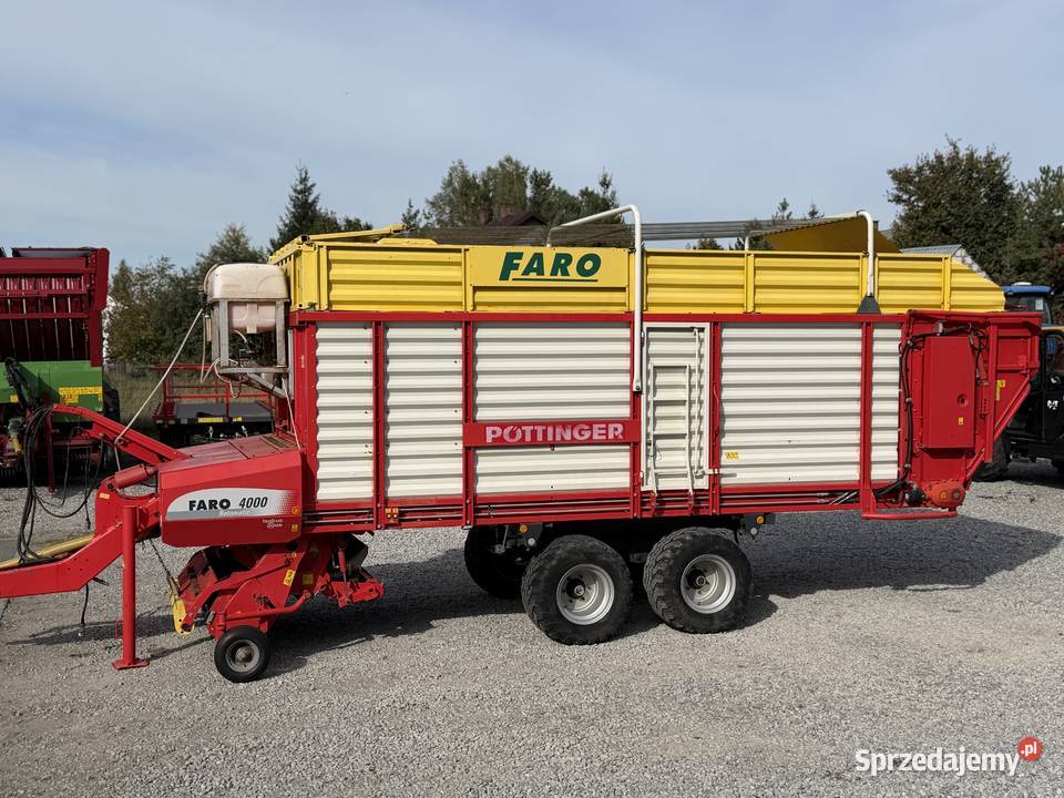 Przyczepa samozbierająca Pottinger Faro 4000