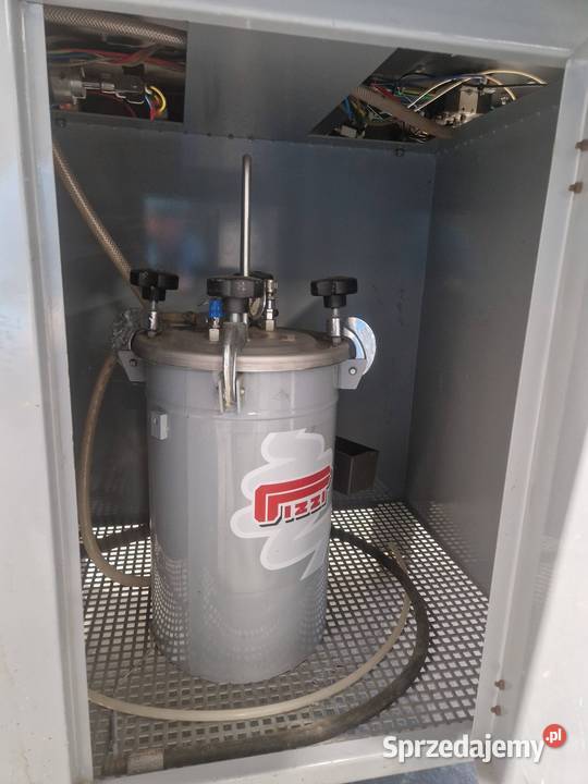 Nakładarka kleju PIZZI prasa do klejenia Produkcja Kalwaria Zebrzydowska